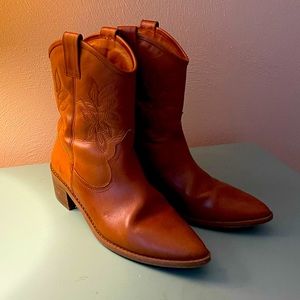 Sezane Spring/Summer 2020 Western Boots 39